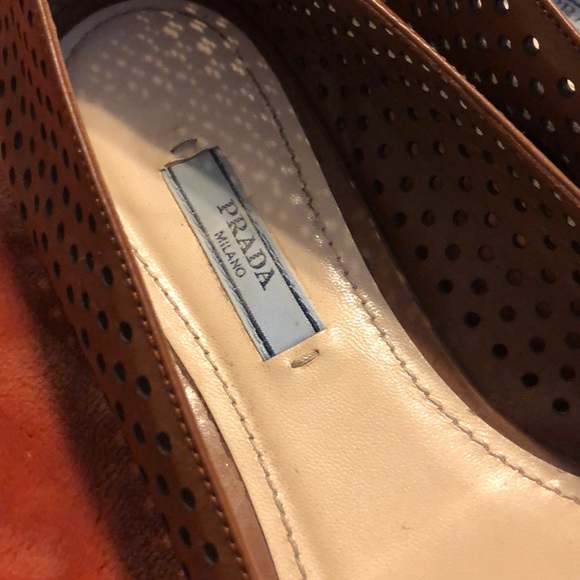 Authentic Prada flats - Picture 2 of 7